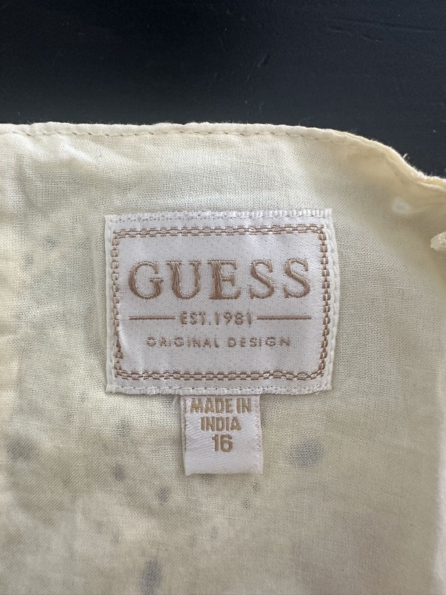 Guess Vestiti & Gonne: Kleid Guess Mädchen – Usato da Adliswil venduto da juventus06 2