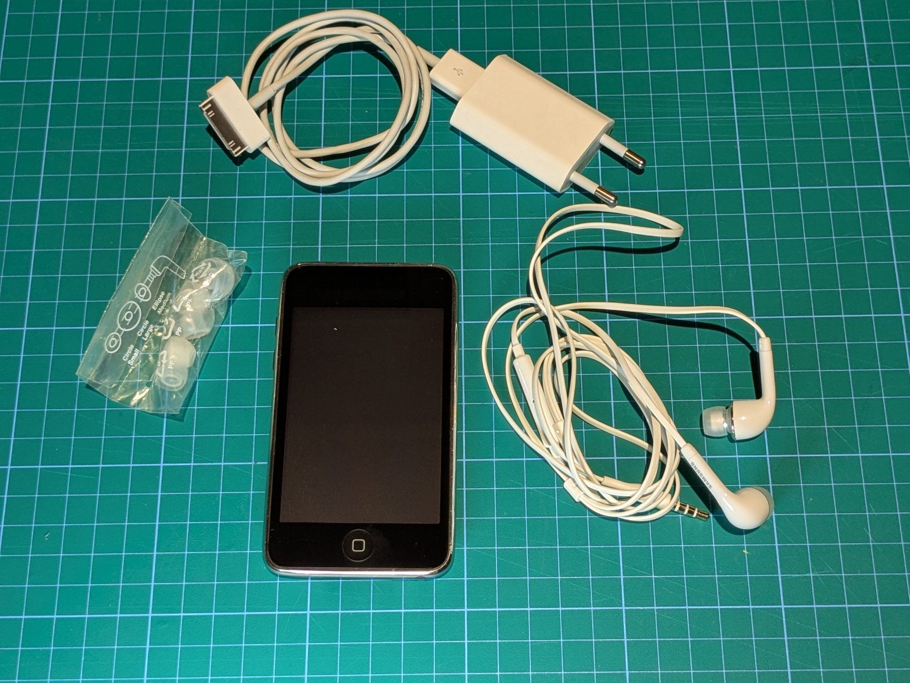 Apple Lecteur media portable: iPod 2nd Generation 32GB – D'occasion à Bern par F_M_A 4