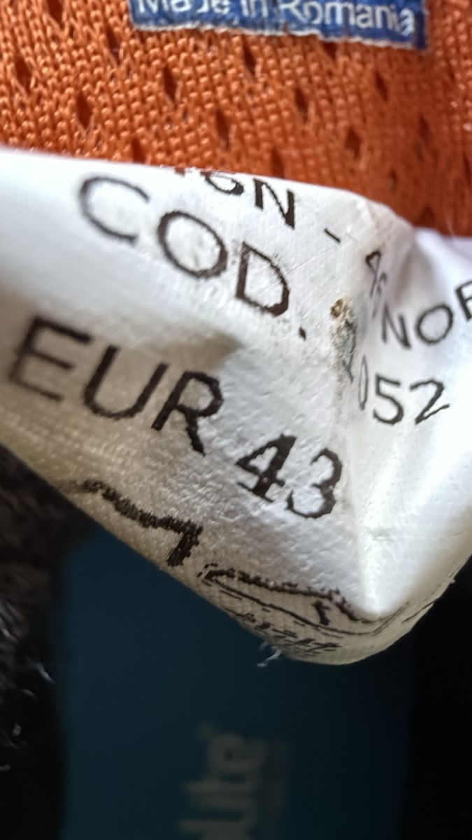 Chaussures hommes: Wanderschuhe blau orange Grösse 42.5 getragen – D'occasion à Buchrain par Kindlein 2