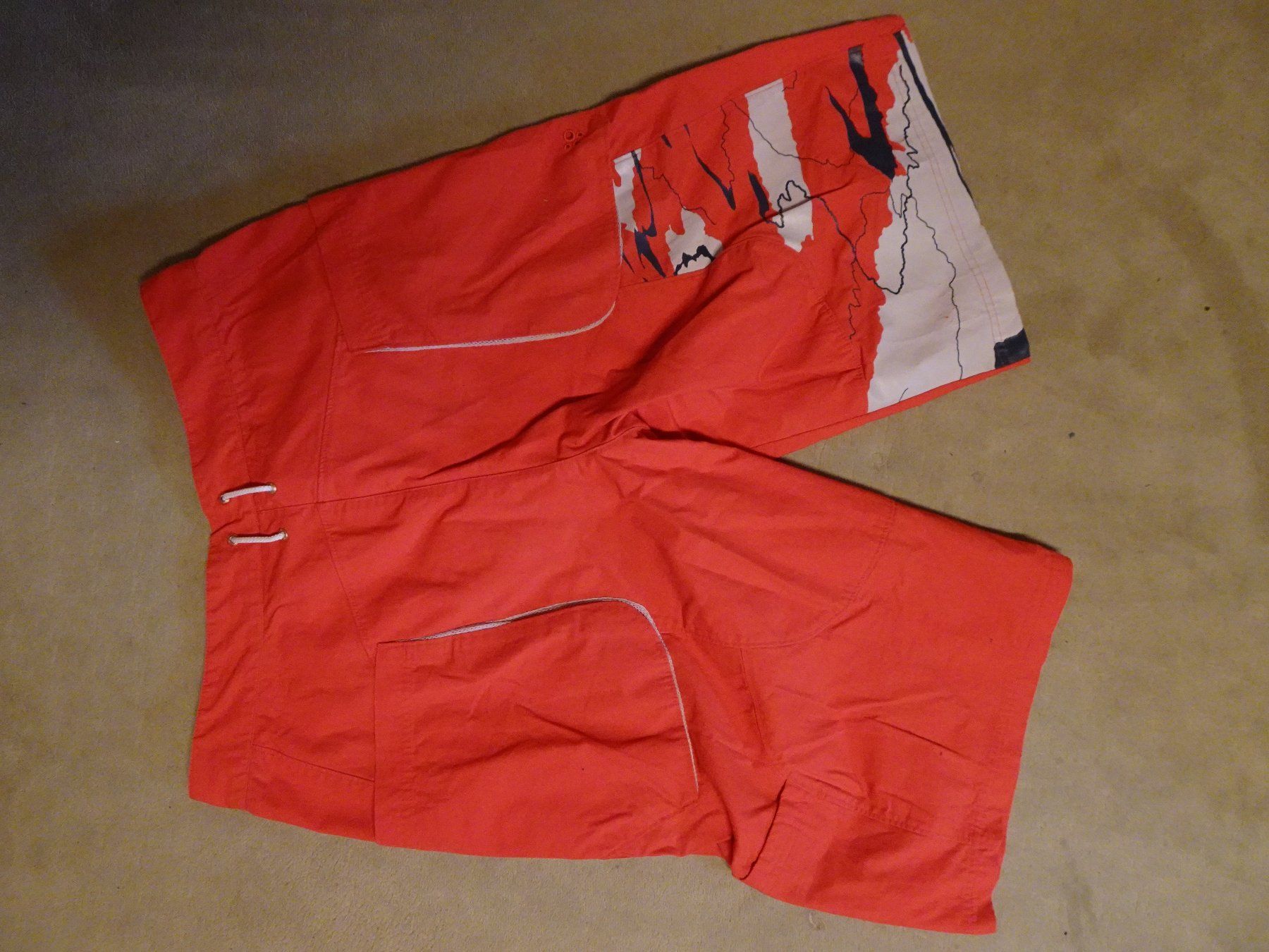 Pantaloni: Herren Short Nike – Usato da Zullwil venduto da kuetsch 1