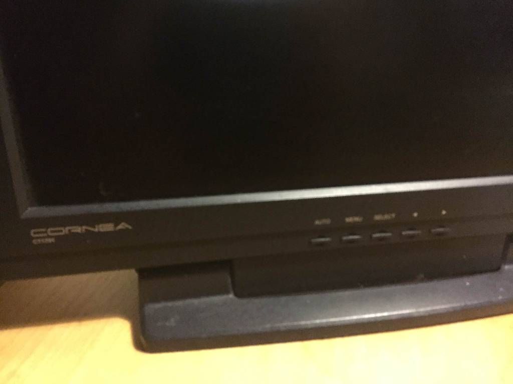 Monitore: Ecran LCD 17 pouces CORNEA, VGA adaptable HDMI – Gebraucht aus Genève von sbo_ks28 2