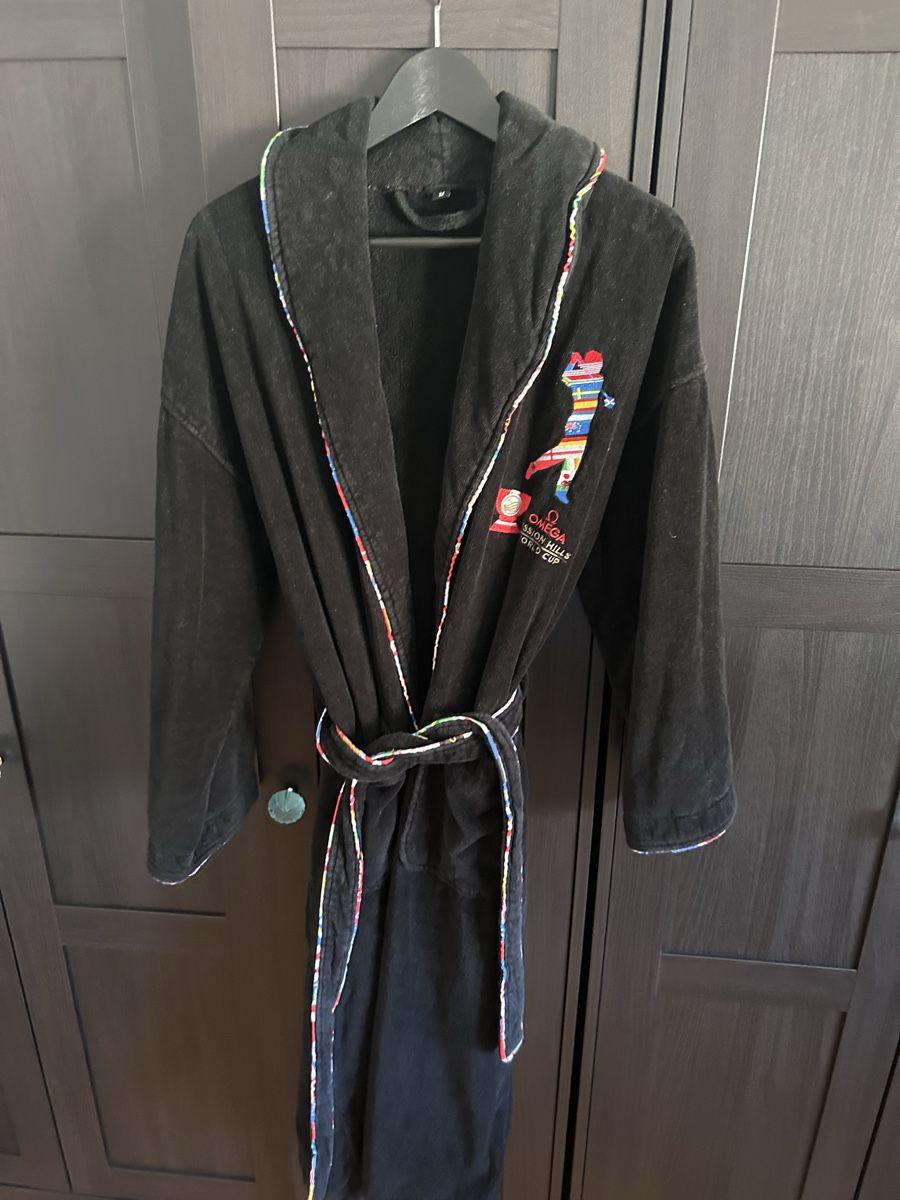 Accappatoi: Black soft cotton bathrobe by Omega – Nuovo (secondo la descrizione) da Biel/Bienne venduto da zit_v5yc