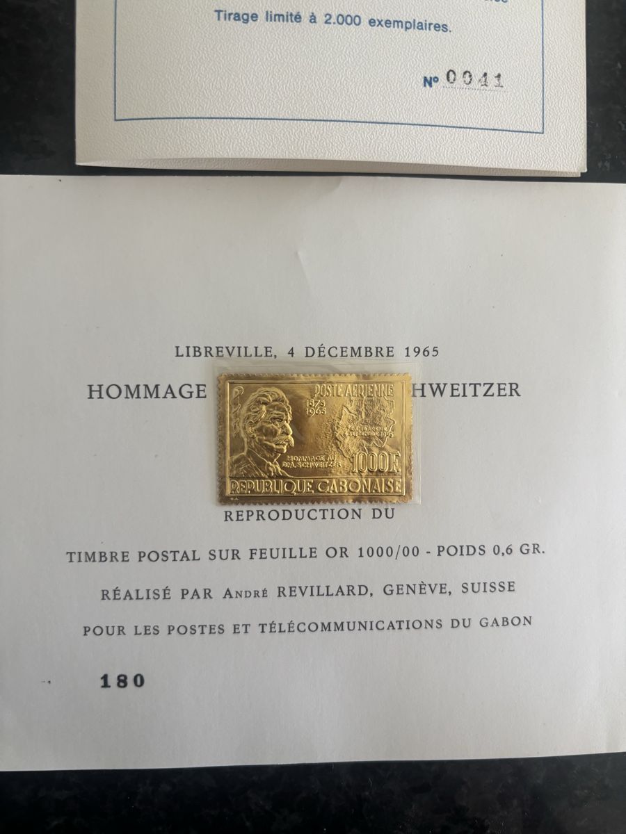 Raccolte di bollini & punti: Lot de 2 timbres en Or – Nuovo e nell'imballaggio originale da Grandcour venduto da Fofe27 2