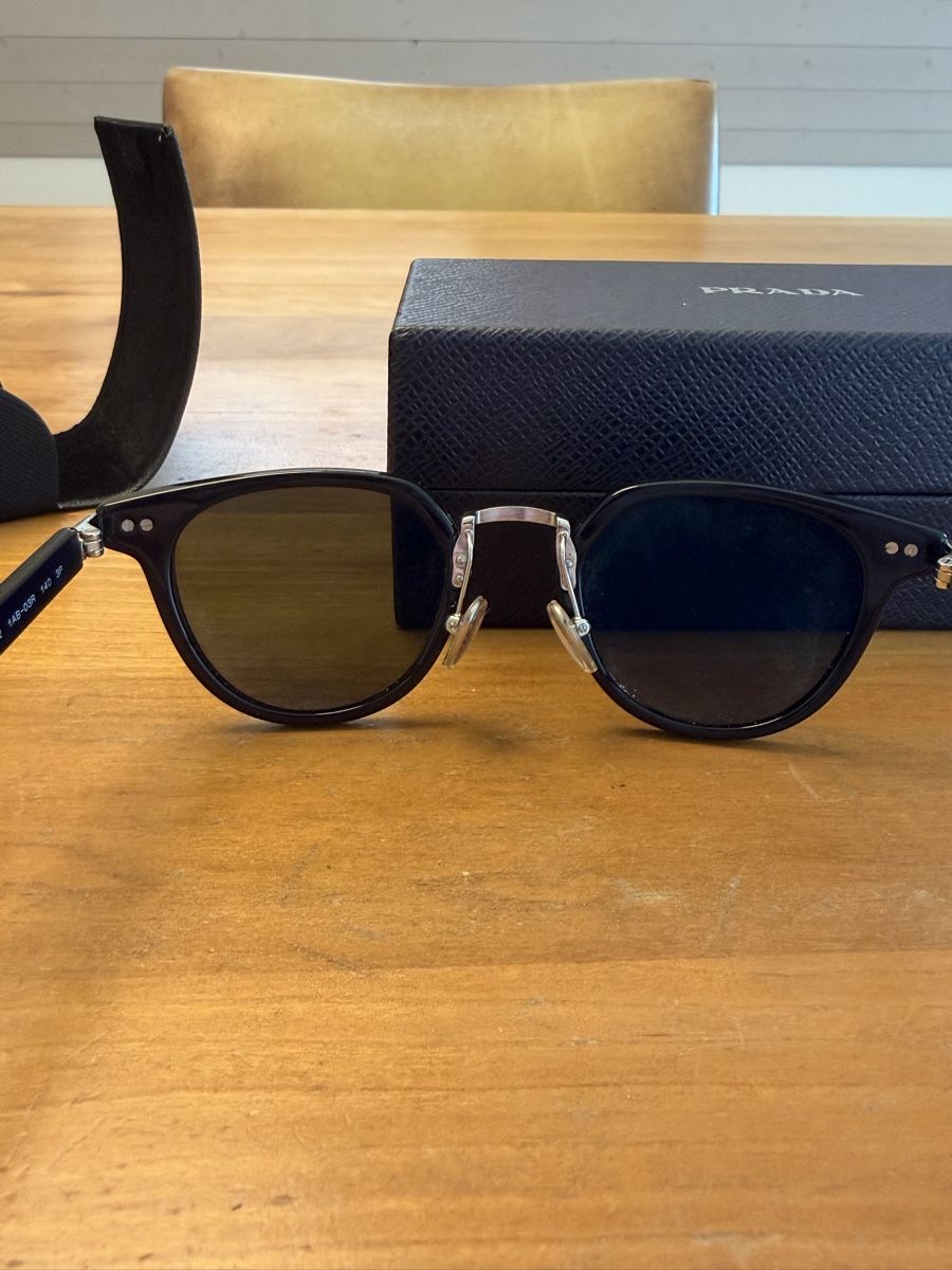 Prada Lunettes & Verres: Prada Sonnenbrille – D'occasion à Meilen par lucaferrari 5