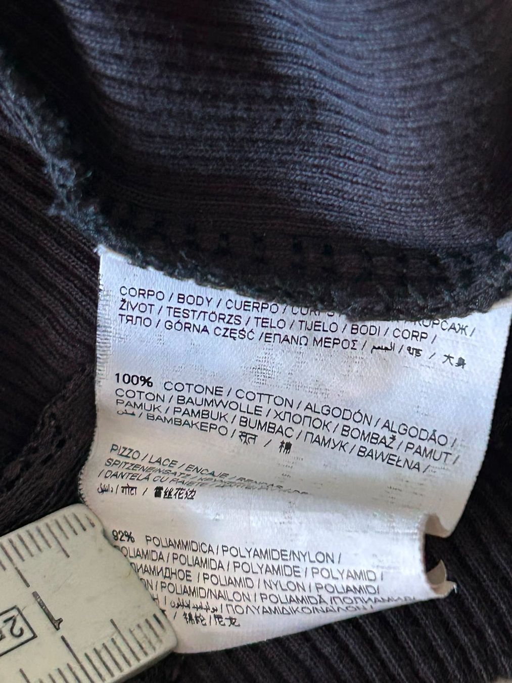 Top: Canotta cotone nero tg.L Oviesse – Usato da Melano venduto da H-Sara 2