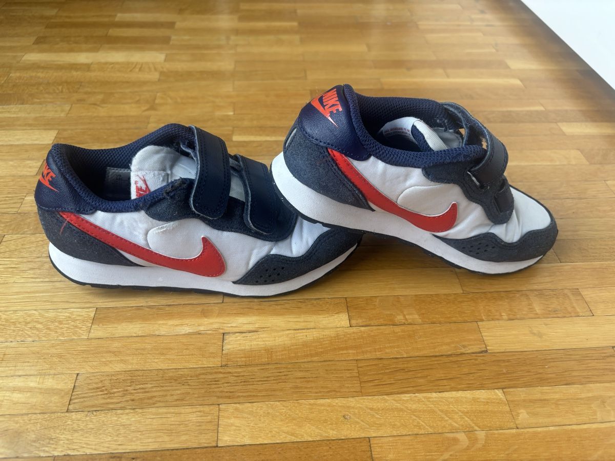 Nike Scarpe per ragazzi: Baskets Nike enfant 31 – Usato da Chêne-Bougeries venduto da CeliaMate 1
