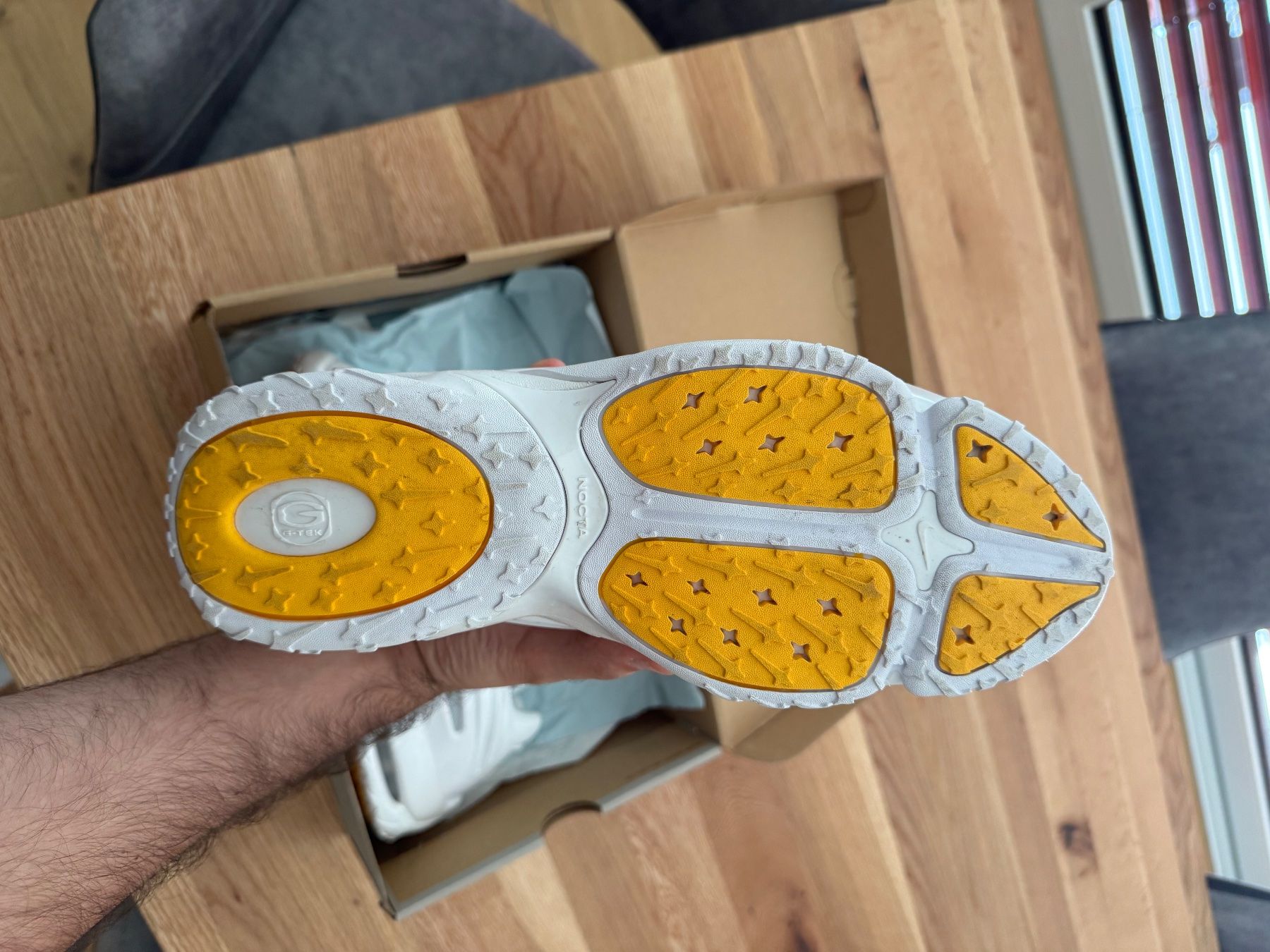 Nike Scarpe da uomo: Nike Hot Step 2 Drake NOCTA weiss – Nuovo (secondo la descrizione) da Wattwil venduto da Elia_Bugday86 2