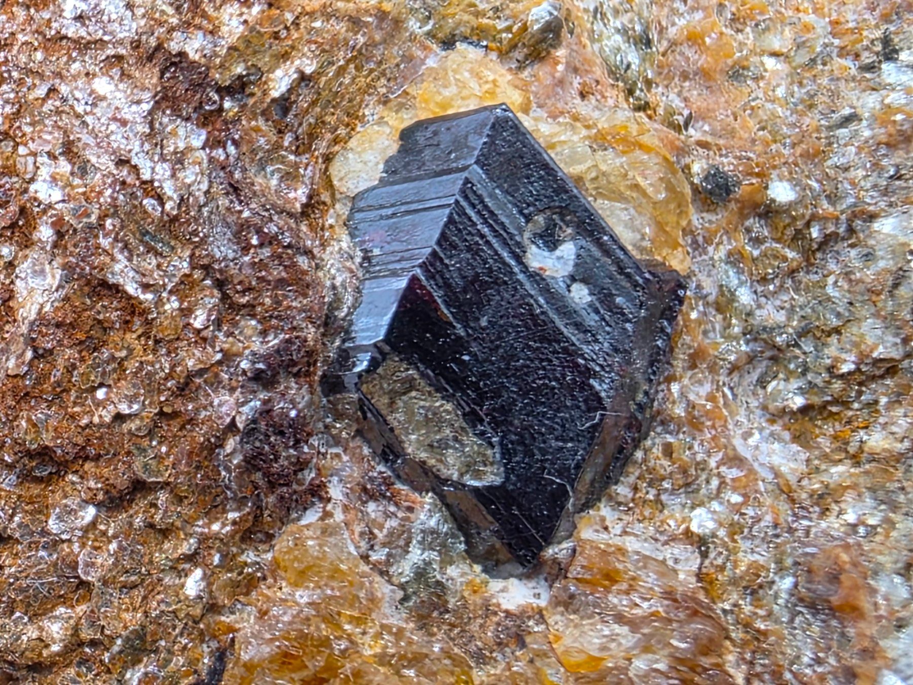 Minerali & Pietre curative: Rutile Formazza Piedmont, Italy – Usato da Figino venduto da minshop 2