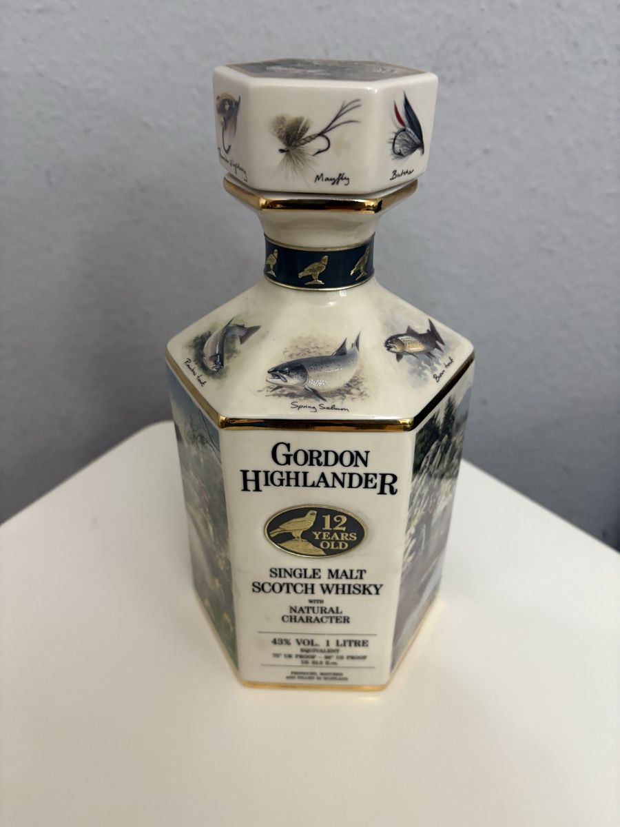 Caraffe: Carafe ancien à whisky Anglais – Usato da petit lancy venduto da FerreiraLuis