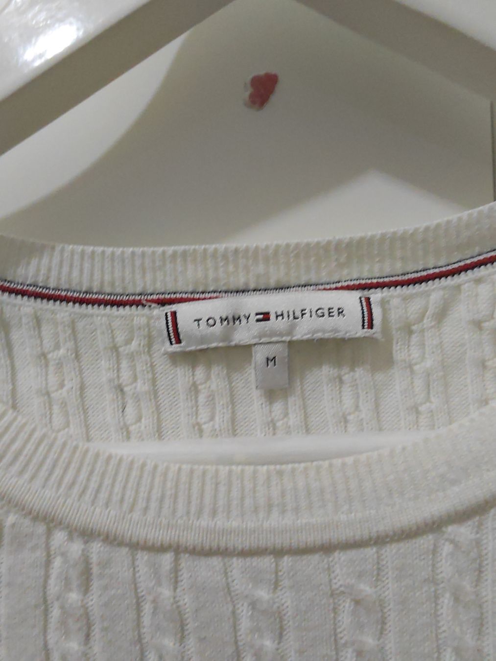 Pulls & Sweat-shirts: Pullover Tommy Hilfiger M – D'occasion à Sissach par sasocla 1