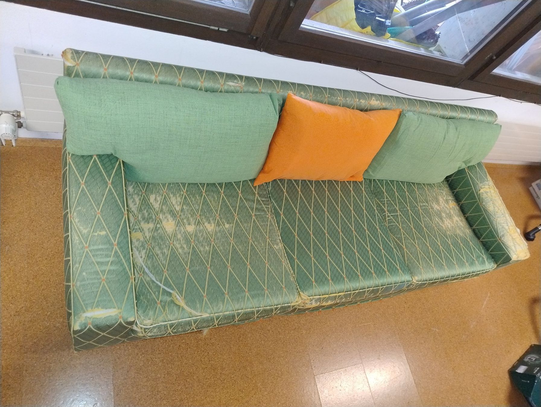 Sofas: Grünes Sofa – Gebraucht aus Kirchdorf AG von Valentina.M 2