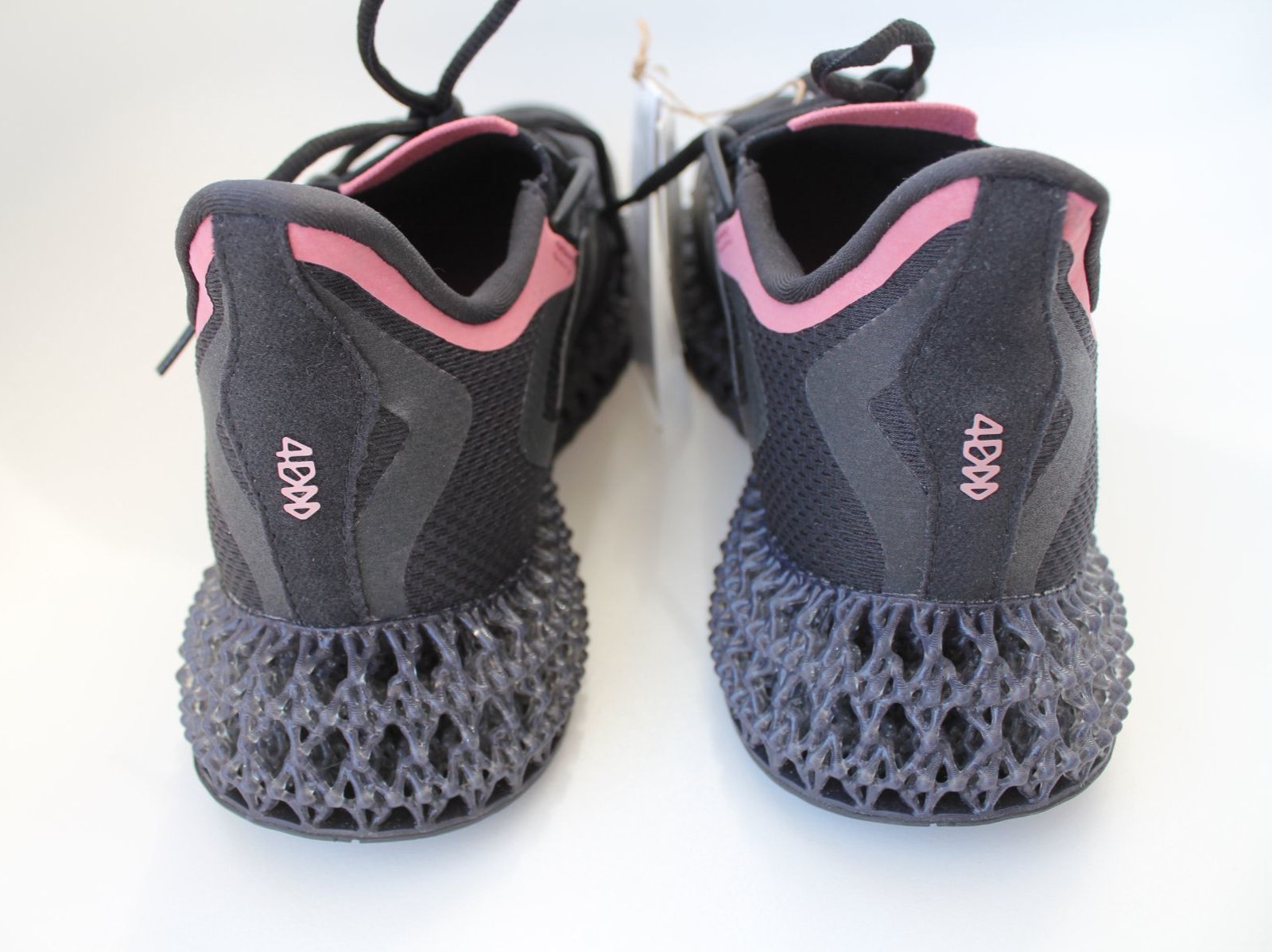 Adidas Damenschuhe: Baskets Adidas t. 42  NP. 150 CHF     NEU! – Neu und originalverpackt aus Peseux von Gilloss 5