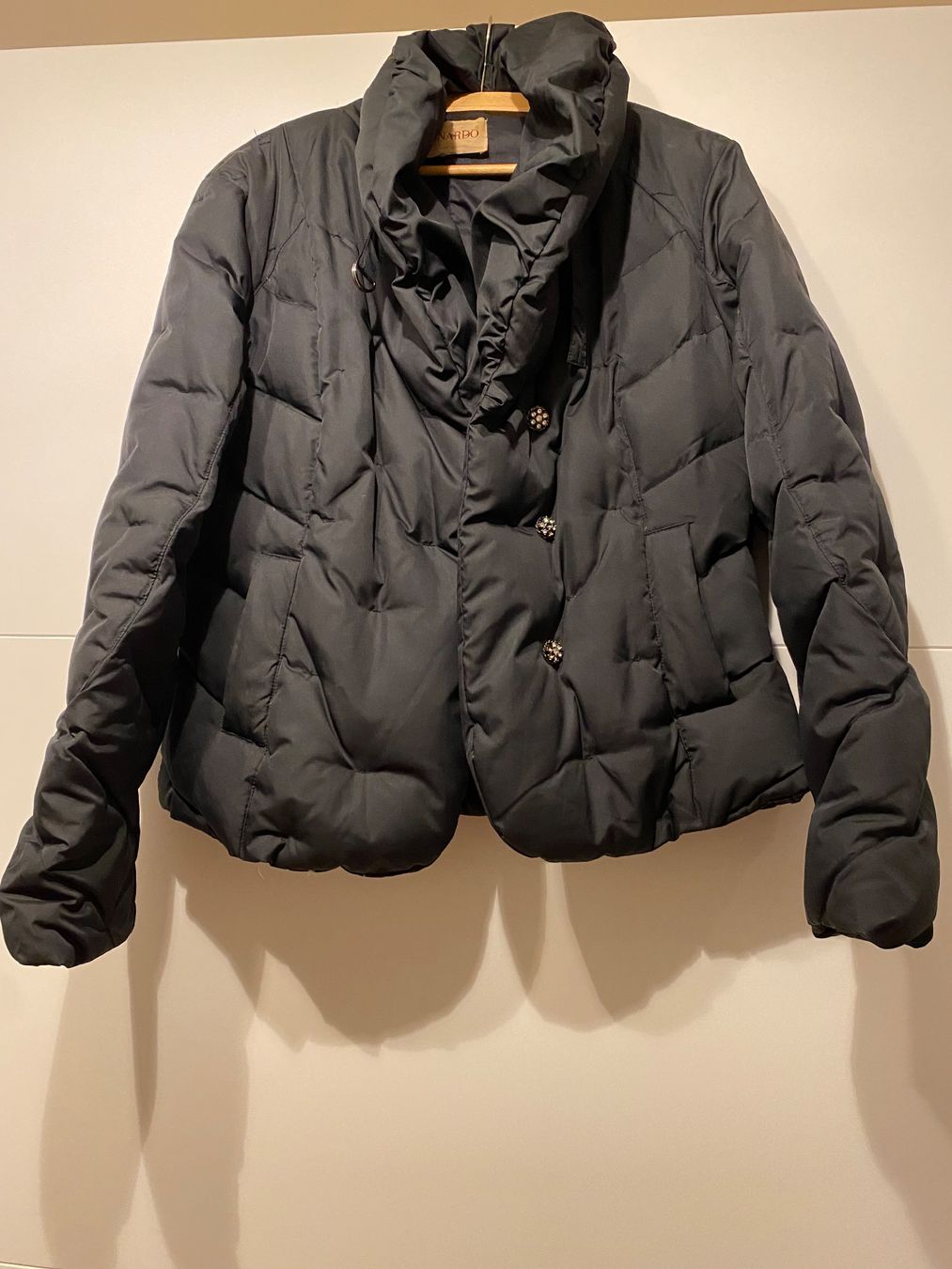 Jacken: Leonardo Winterjacke, Gr. M, Schwarz – Gebraucht aus Grenchen von glamourlady