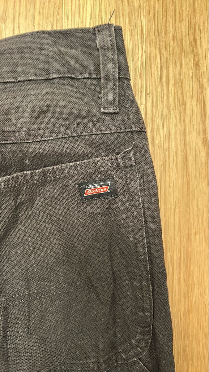 Dickies Pantalons: Dickies Hose braun Grösse 32/30 gebraucht – D'occasion à Luzern par ThrowbackVintage 1