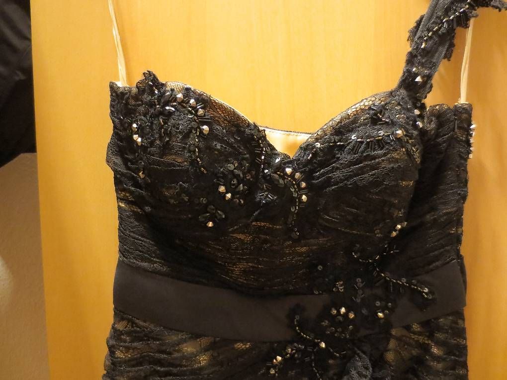 Vestiti: Cocktailkleid Farbe schwarz / caramel   – Usato da Zeiningen venduto da rol_rc6y 3