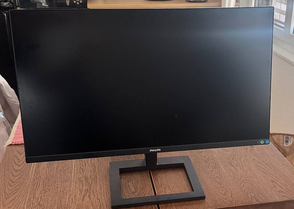 Philips Monitor: Écran Philips 28 4K UHD IPS – Usato da Lausanne venduto da gan_2n9n 1