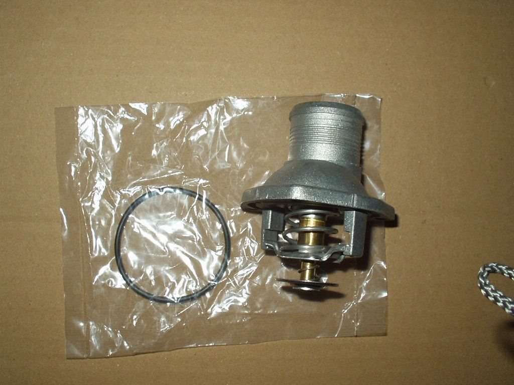 Misurare: Kühler-Thermostat Opel – Nuovo (secondo la descrizione) da Bern venduto da Fireblades 1