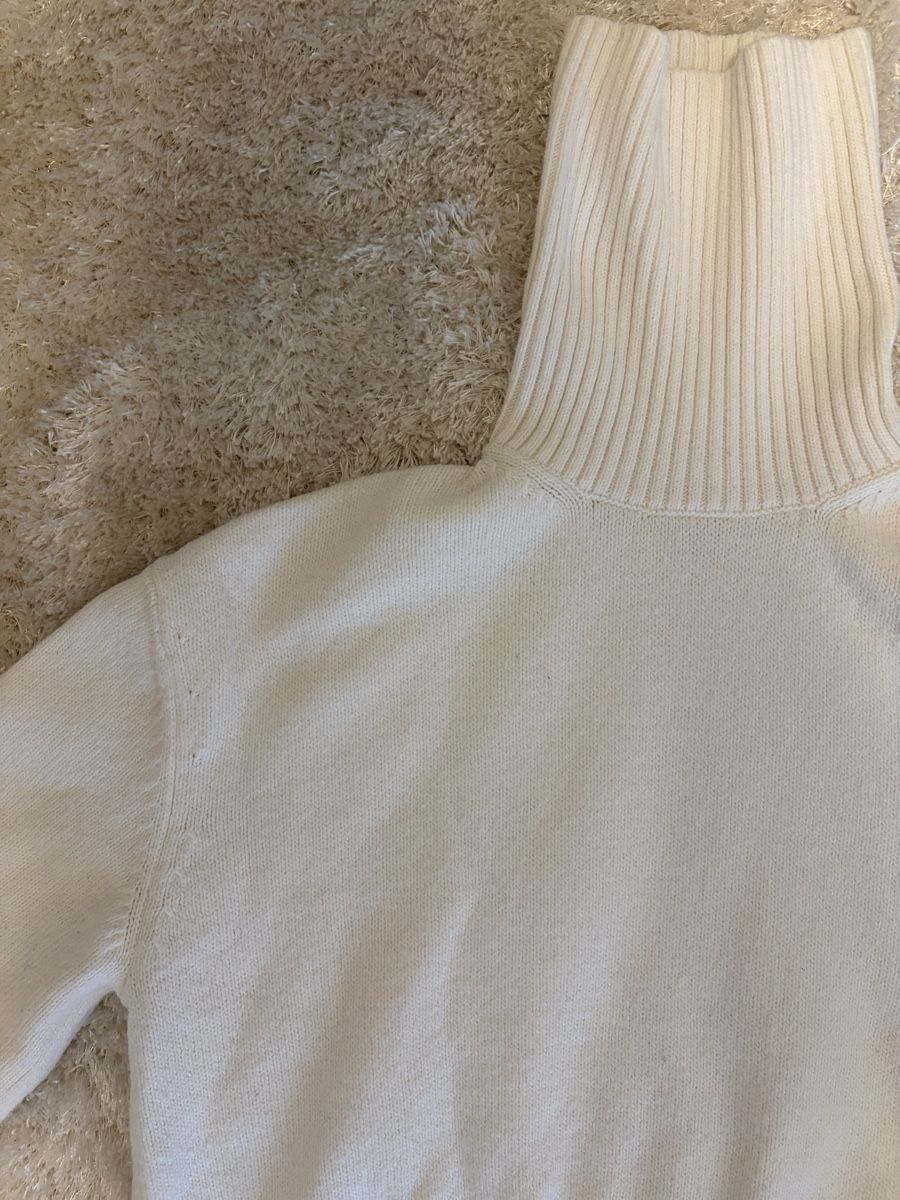 H&M Maglioni & Felpe: Rollkragenpulli weiss H&M – Usato da Lenzburg venduto da lejlaim. 2