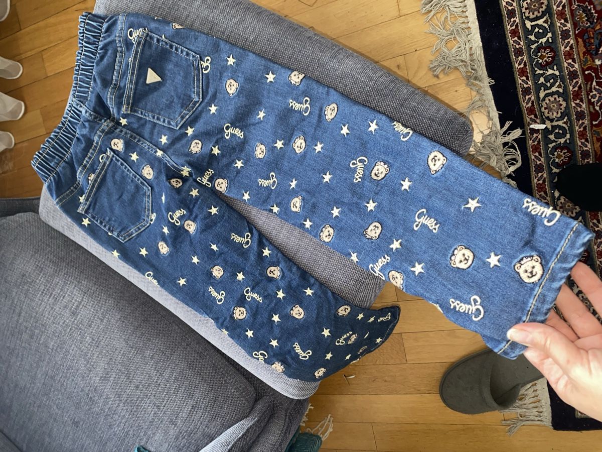 Guess Pantaloni: Guess size 116 – Usato da Blonay venduto da art_7f87 7