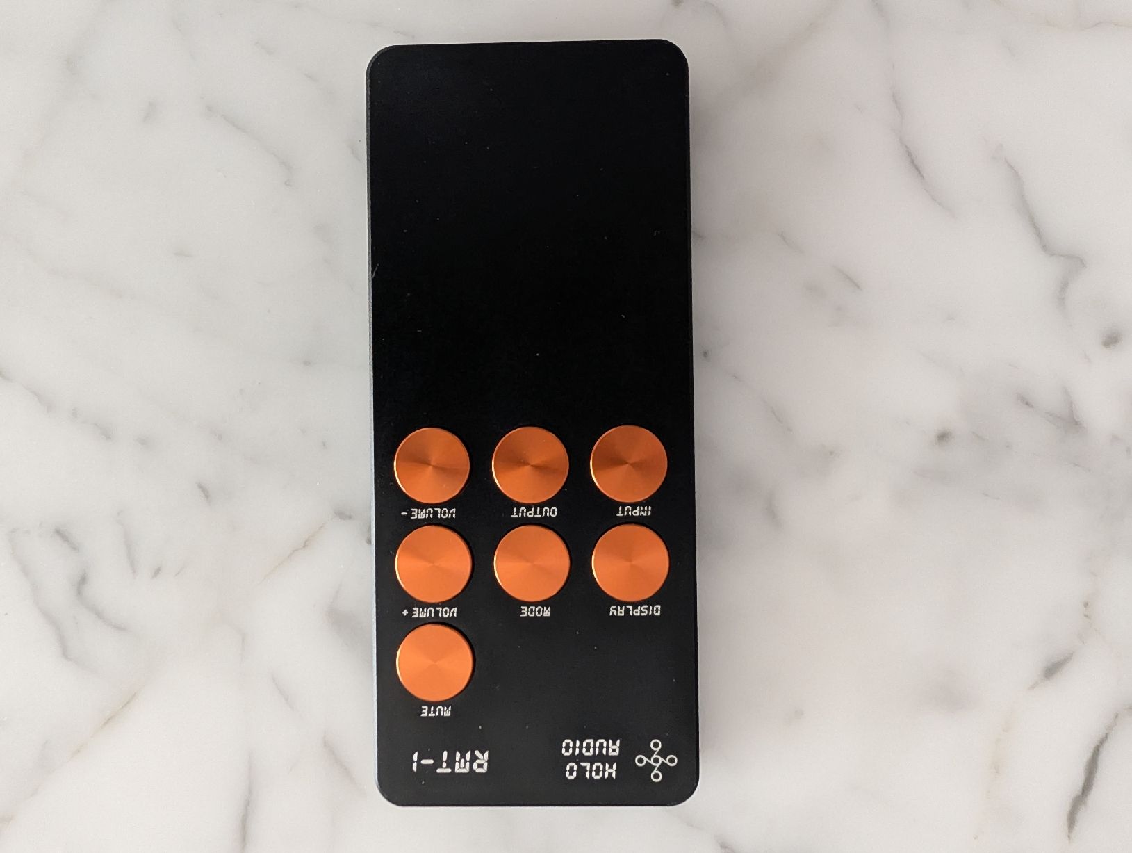 Convertitori: Holo Audio Spring 3 DAC (KTE-Version mit Vorverstärkermodul) – Usato da Basel venduto da Vellskudd 7