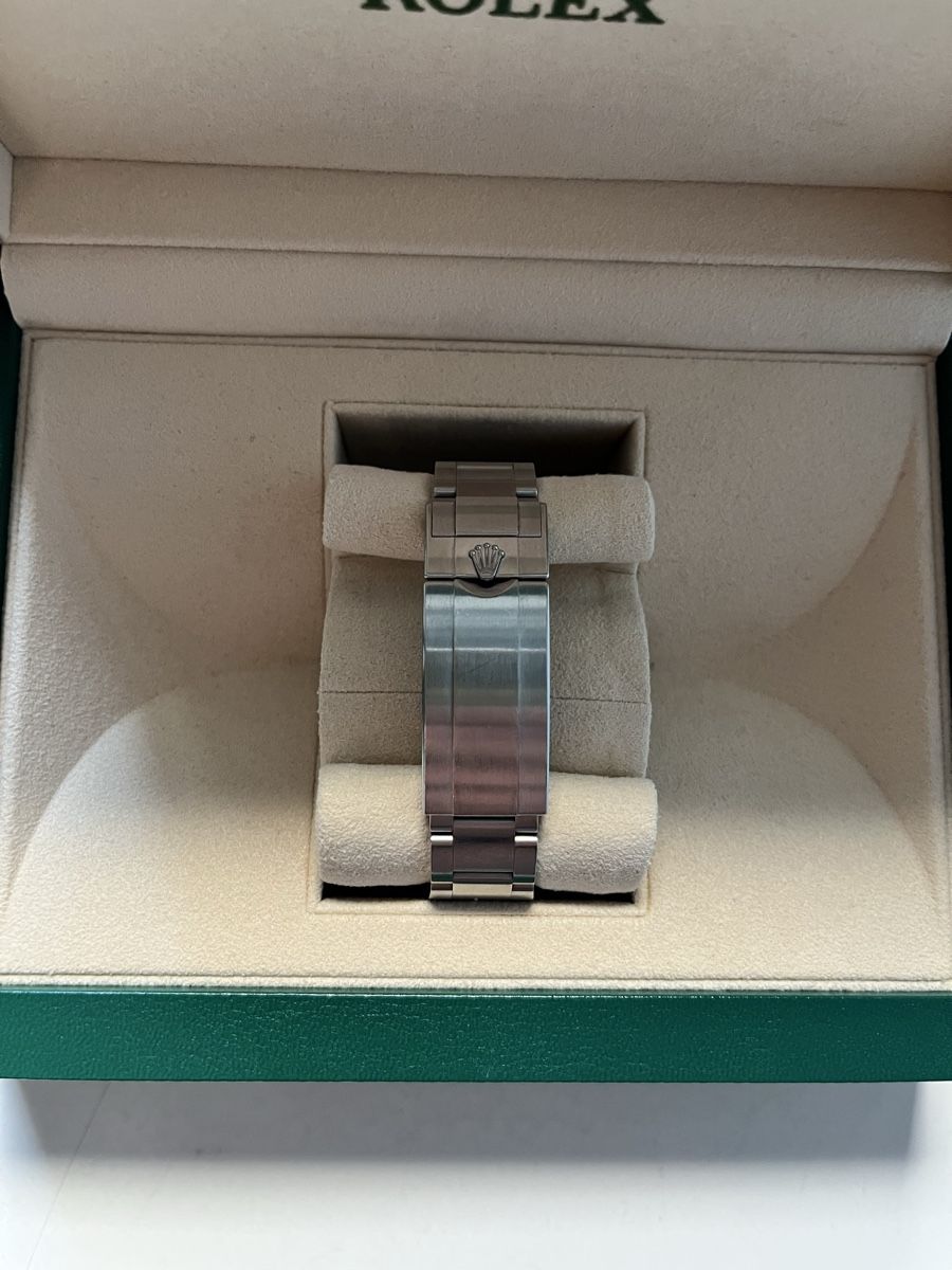 Rolex Orologi: Rolex Submariner Date, Hulk – Usato da Thun venduto da Nopox88 2
