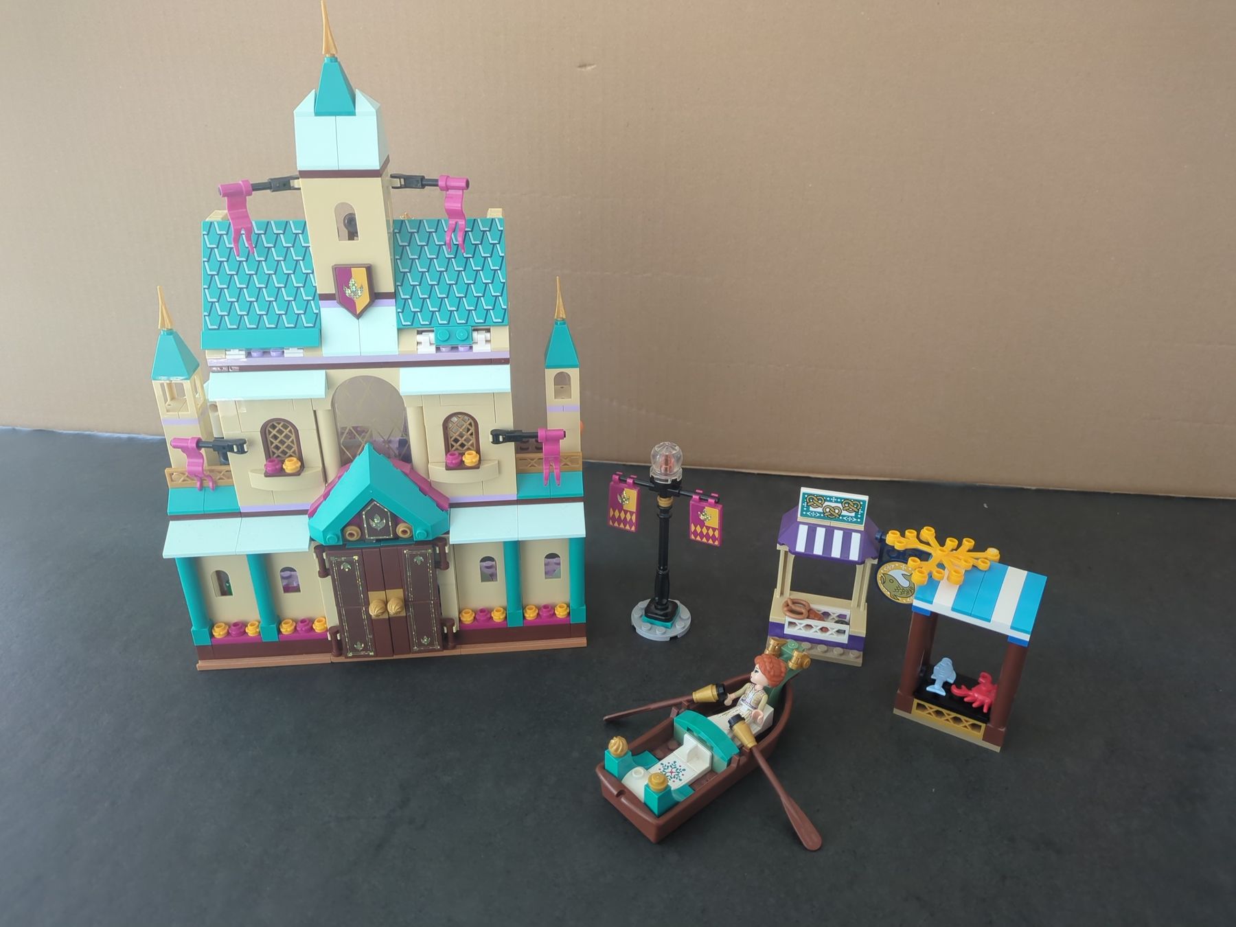 Lego Jouets: Lego Disney Frozen 2 - 41167 – D'occasion à Benken SG par fa.be