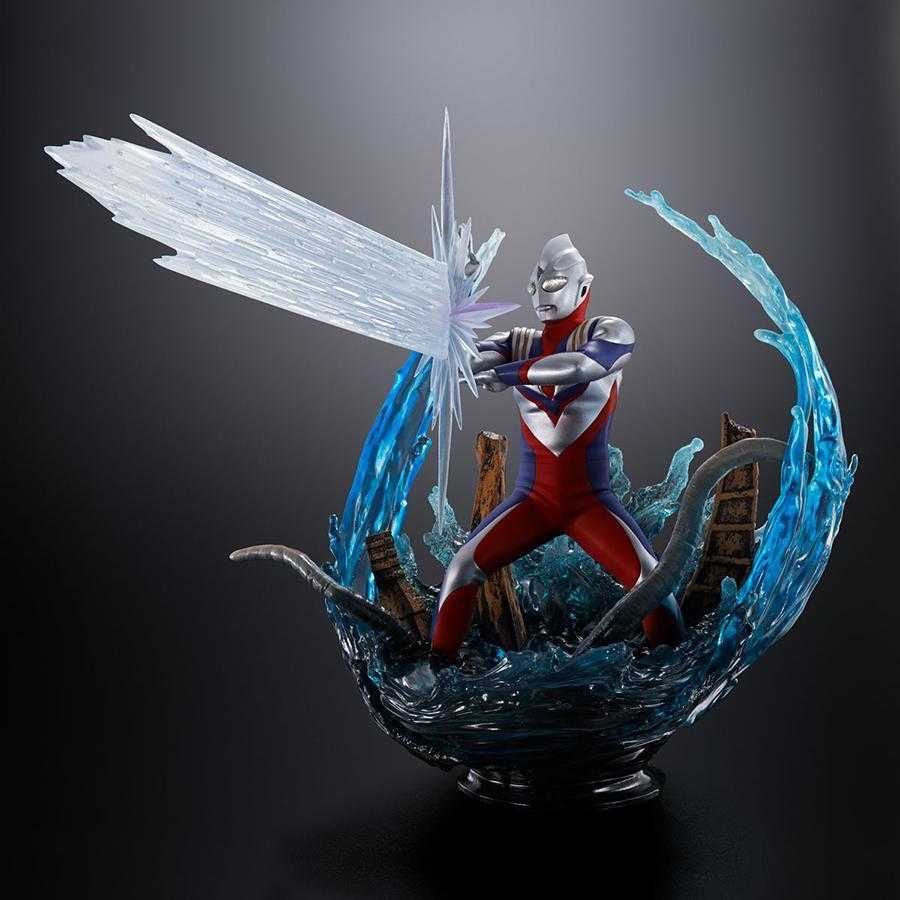 Bandai Statuette: TAMASHII NATIONS Figur  ZERO Ultraman Tiga Multi Type – Nuovo e nell'imballaggio originale da Zürich venduto da John-Wayne23