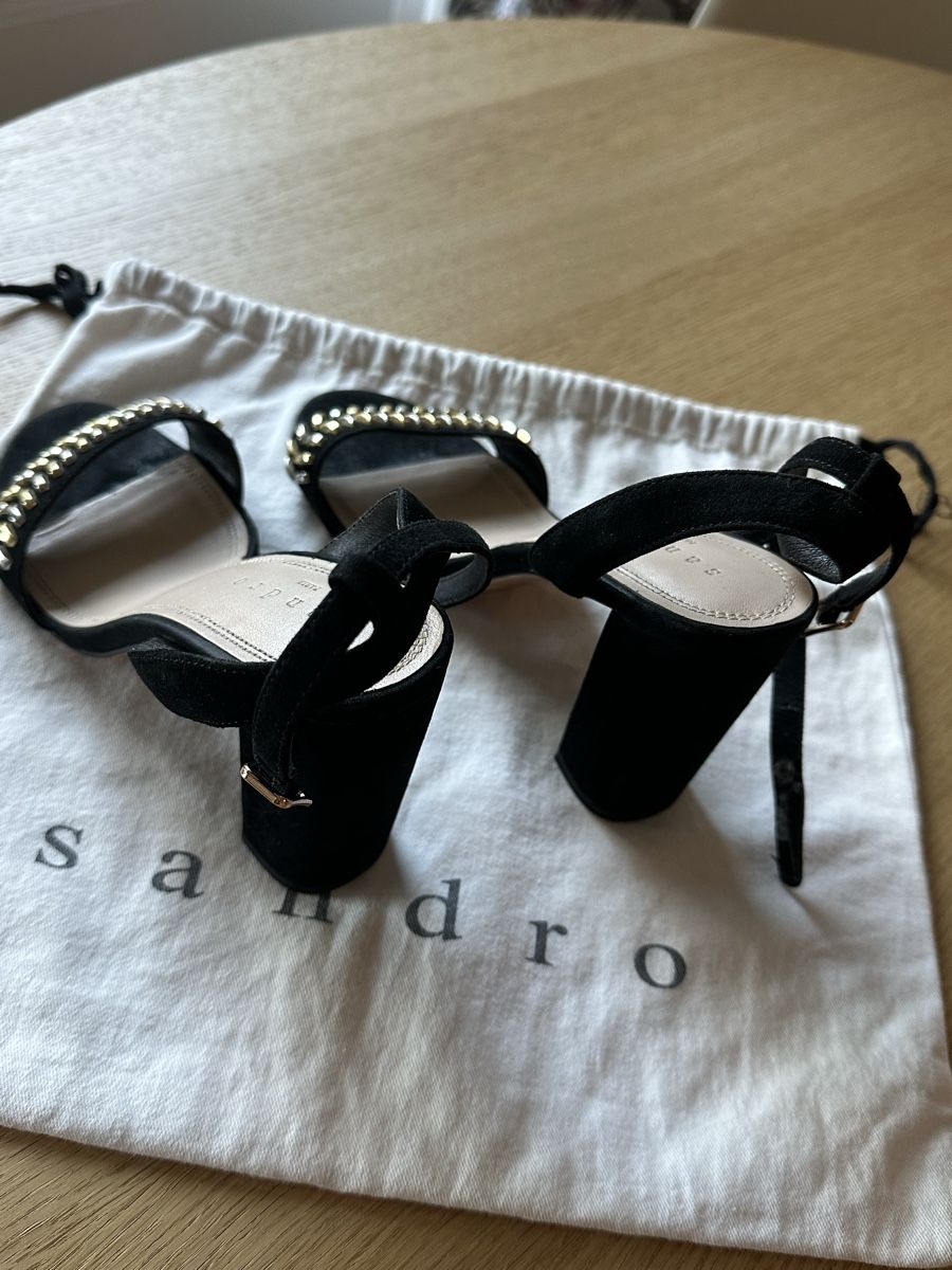 Sandro Scarpe da donna: Sandro suede sandals - size 37 – Usato da Zürich venduto da kalin_mon 1