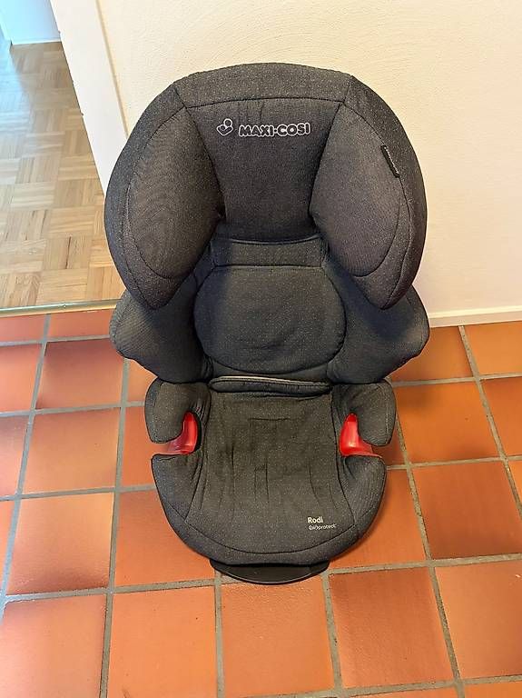 Maxi-Cosi Seggiolini per auto: Maxi cosi kinder autositz gebraucht – Usato da Herisau venduto da Skalay