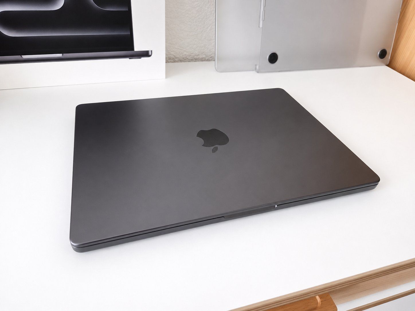 Apple Notebook: MacBookPro MAX, 40 Core, 48 GB RAM, 37 Ladezyklen, 98% Akku – Usato da herisau venduto da pokki 6