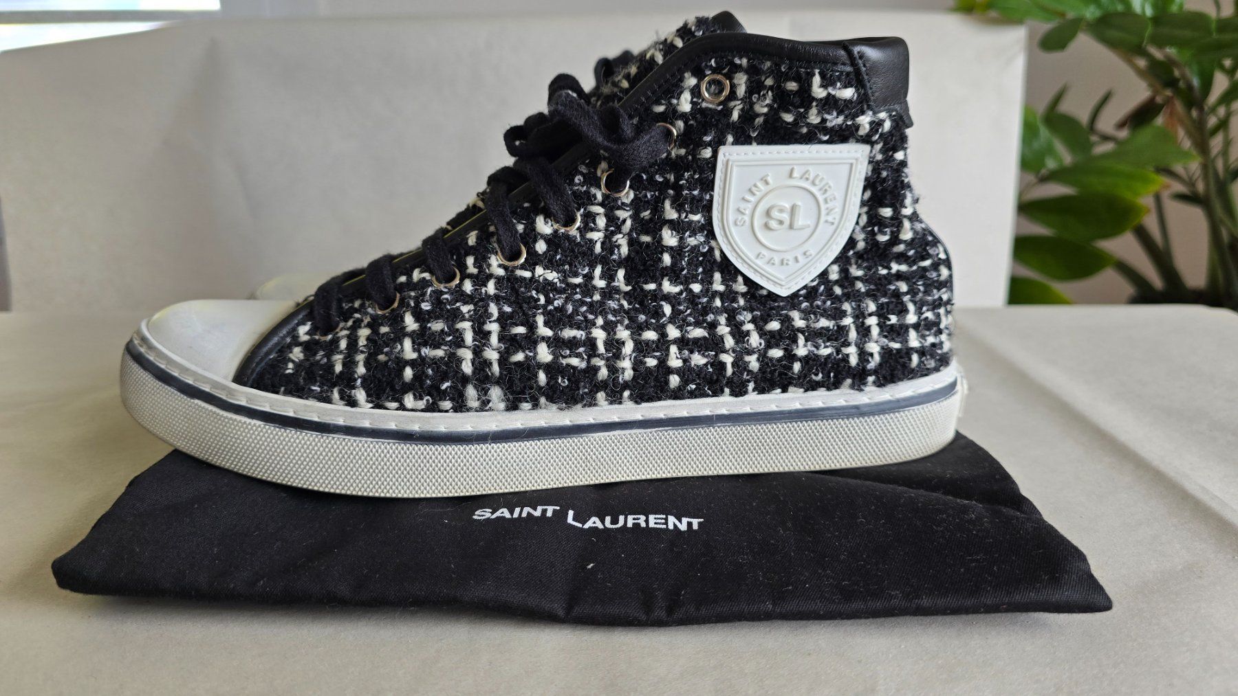 Saint Laurent Scarpe da donna: Saint Laurent Bedford Mid Top Sneaker – Usato da Uster venduto da proshka74