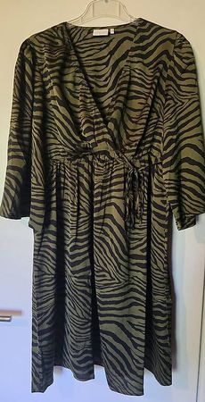 Robe de grossesse et dallaitement Mamalicious