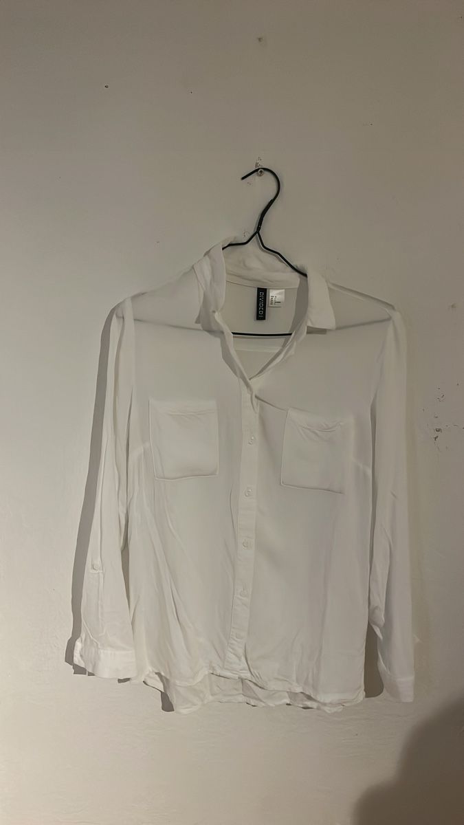 H&M Camicette: Sommerhemd von H&M Divided, Grösse 34 – Usato da Unterägeri venduto da bienzlorena