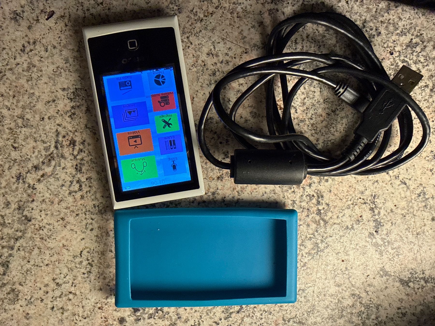 Lecteur media portable: MP3 – D'occasion à St imier par sav_bjf9