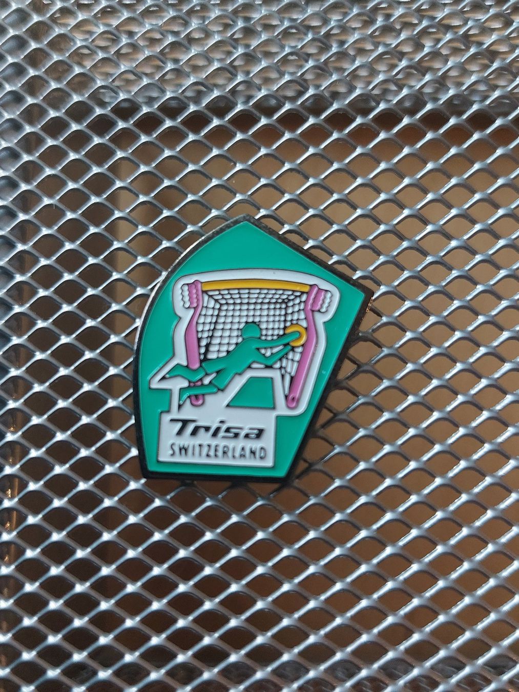 Placchette & Badge: 5 TRISA - PIN – Usato da Gipf - Oberfrick venduto da Esnoopy 4