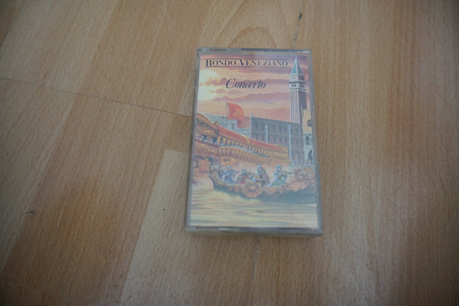 Musicassette: Rondo Veneziano "Concerto" Musikkassette – Usato da Zürich venduto da einalemjena