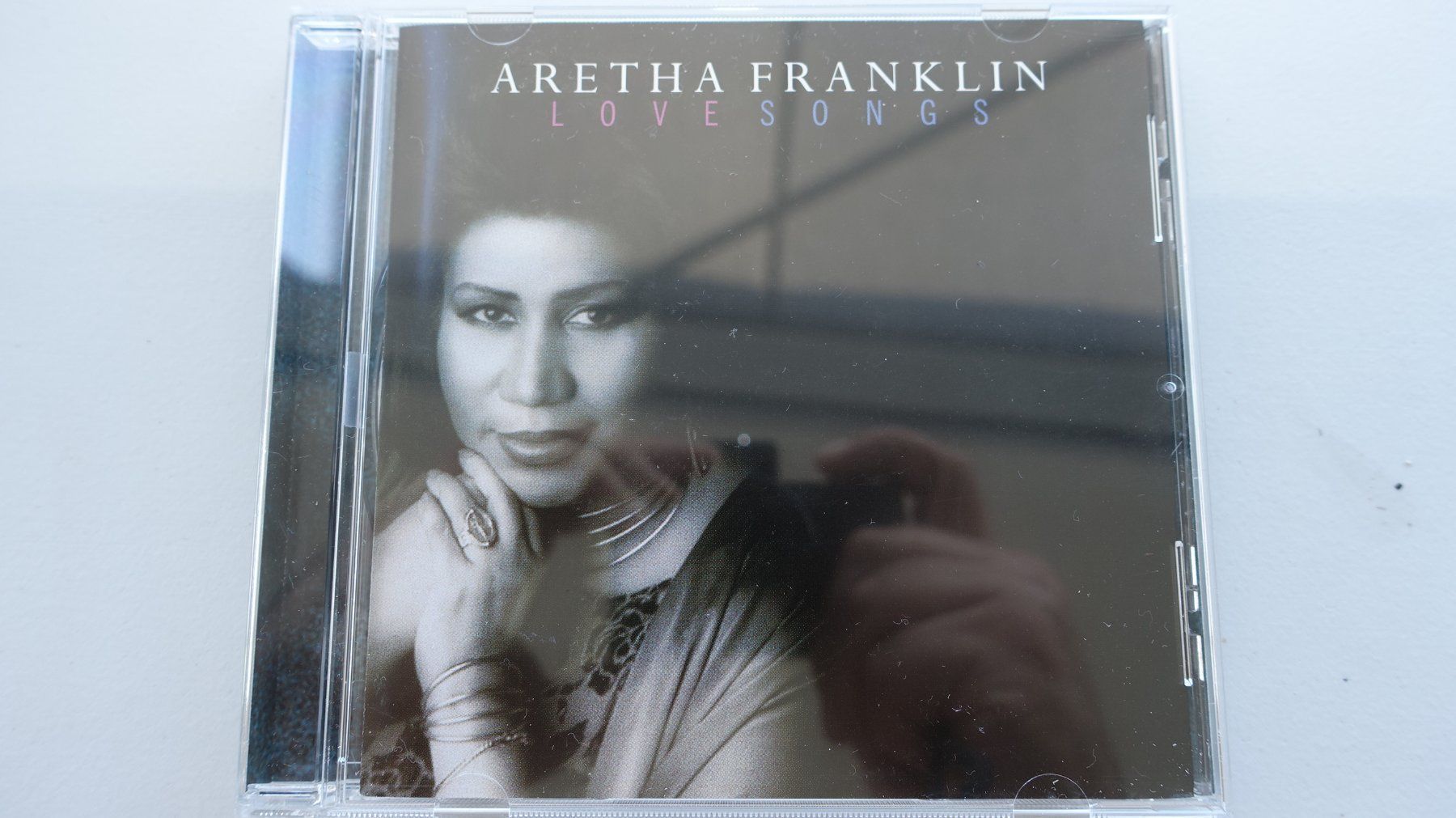 CD: CD - Aretha Franklin - LOVE SONGS – Usato da Schwyz venduto da Burnsdesign