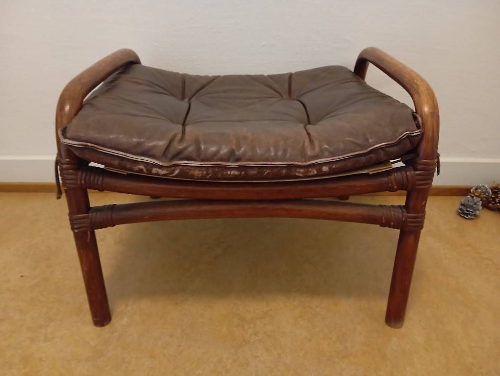 Ikea Sgabelli: Hocker Leder, Stoff, Bambus – Usato da Basel venduto da Petergunn