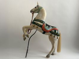 karusselpferd cheval