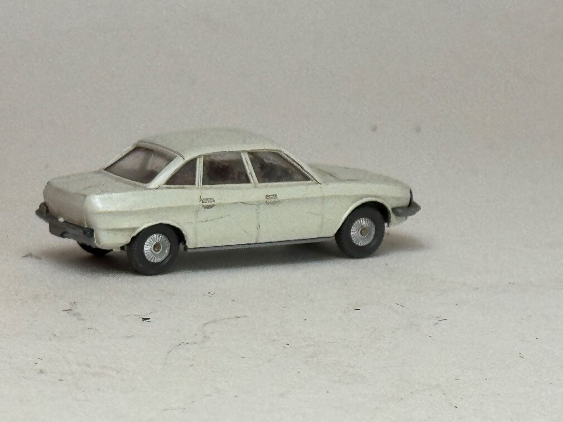 Wiking Modellini d'auto: GB- Wiking NSU RO 80 perlweiss – Usato da Elm venduto da Wikmtz 1