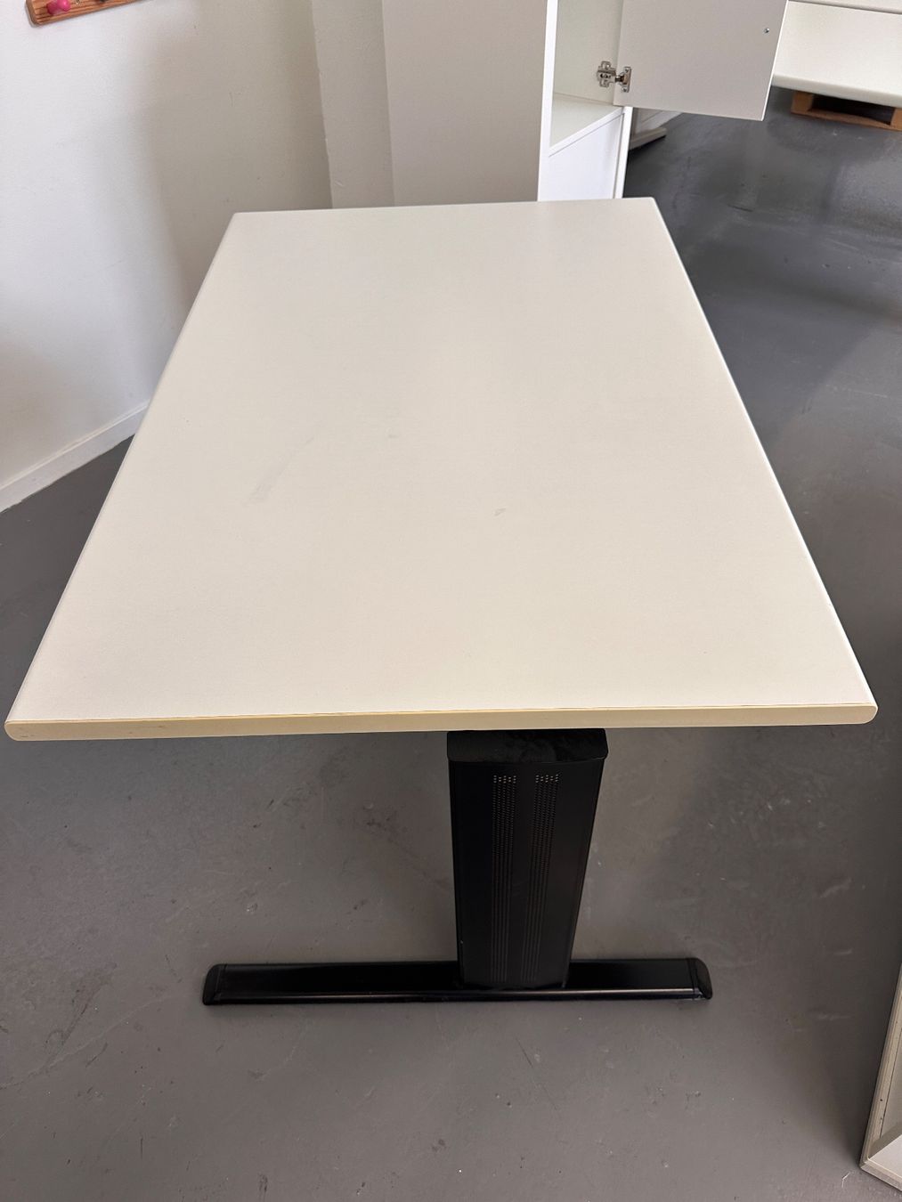 Schreibtische: Büro Schreibtisch – Gebraucht aus Winterthur von StiftungSchleife 1