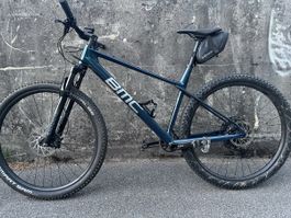 Carbon Velo BMC 29’ (Fahrad)