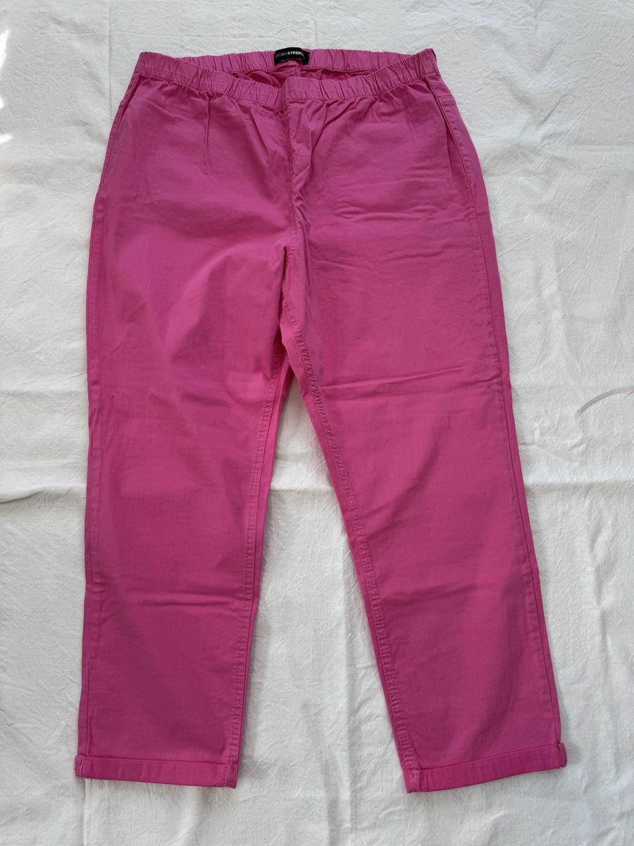 Doris Streich Hosen: Doris Streich Damenhose, Pink, Grösse 44/46 – Neu (gemäss Beschreibung) aus Huttwil von graesihu