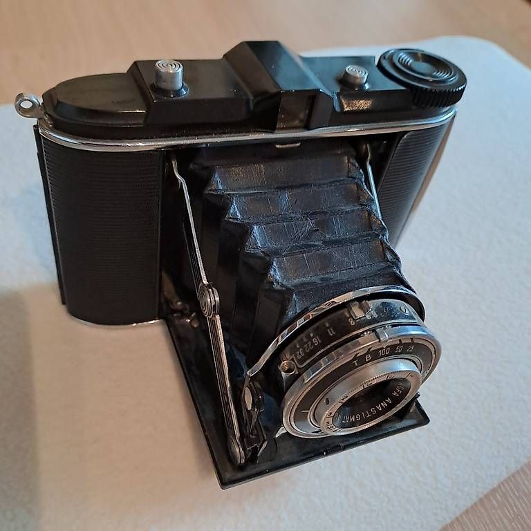 Agfa Fotocamera: AGFA Isolette Kamera – Usato da Heimberg venduto da Bzafira 1