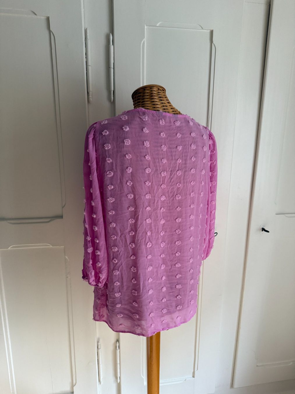 Chemisiers: Chiffonbluse pink mit Punkten M – D'occasion à Zürich par Diazaio 2
