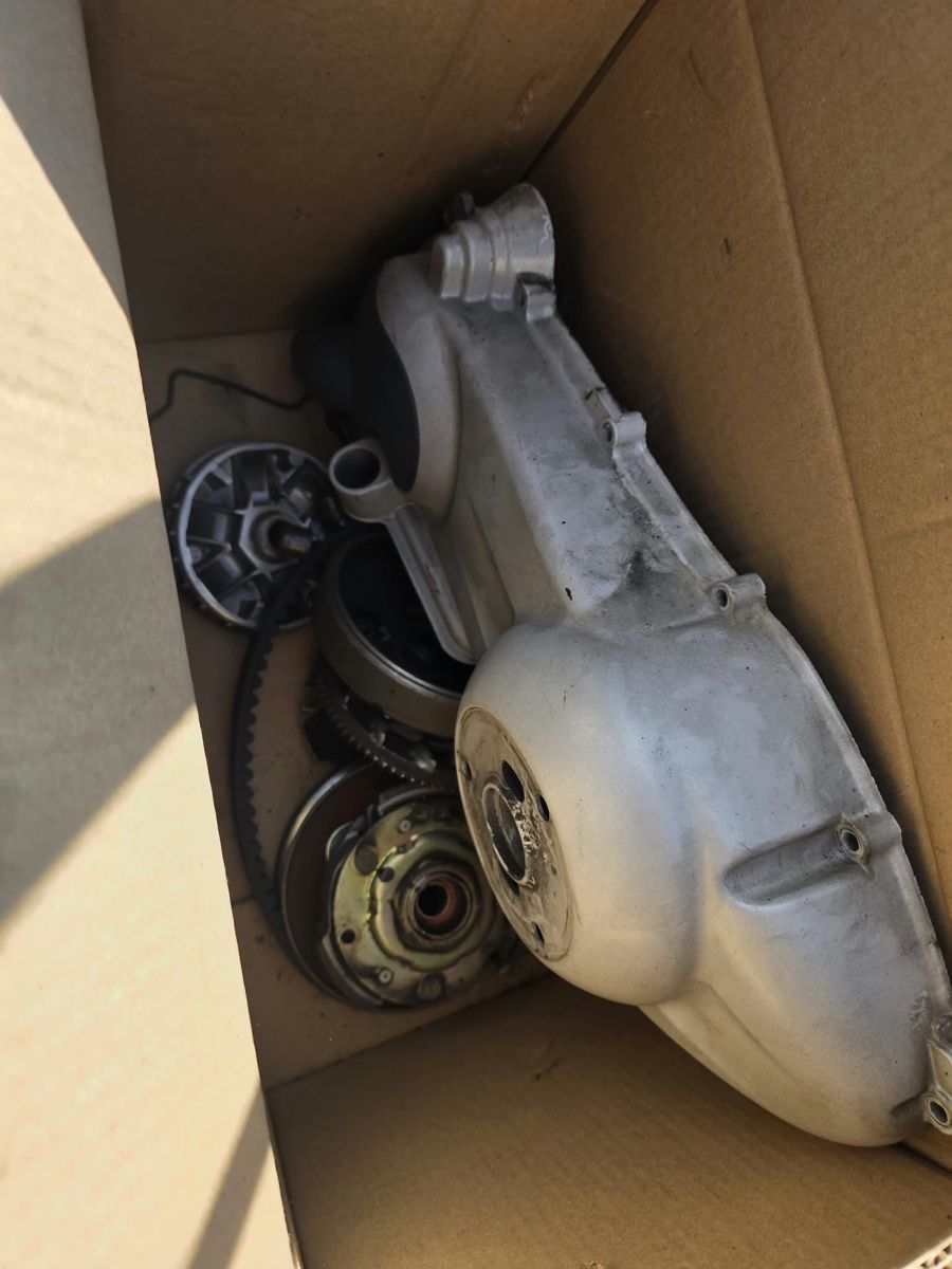 Piaggio Scooters: PIAGGIO FLY 125 CC – Defekt aus Winterthur von Fabio_46 5