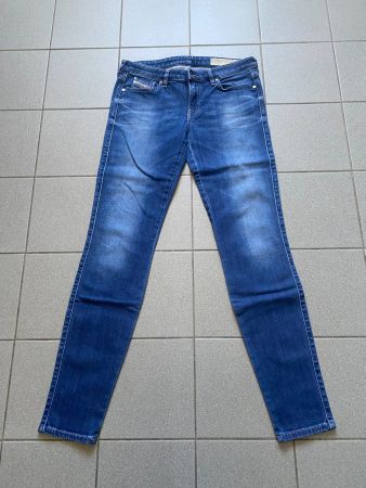 Diesel Jeanshose / W27 x L30 / Blau /Guter Zustand!
