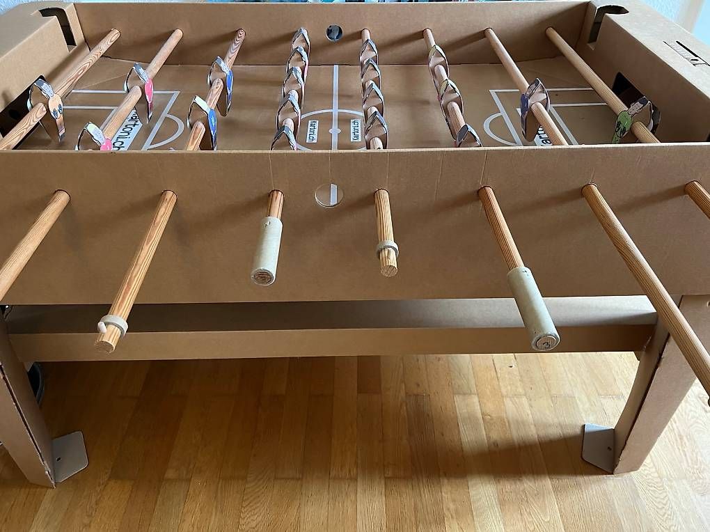 Giochi: Kartoni Kartonkicker Töggelikasten – Usato da Zürich venduto da Azzurro6 1