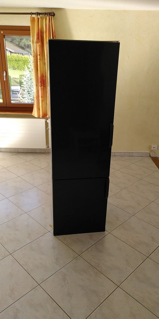 Electrolux Frigoriferi: Frigo/Congélateur Electrolux a encastrer – Usato da Nax venduto da Heinanken 3