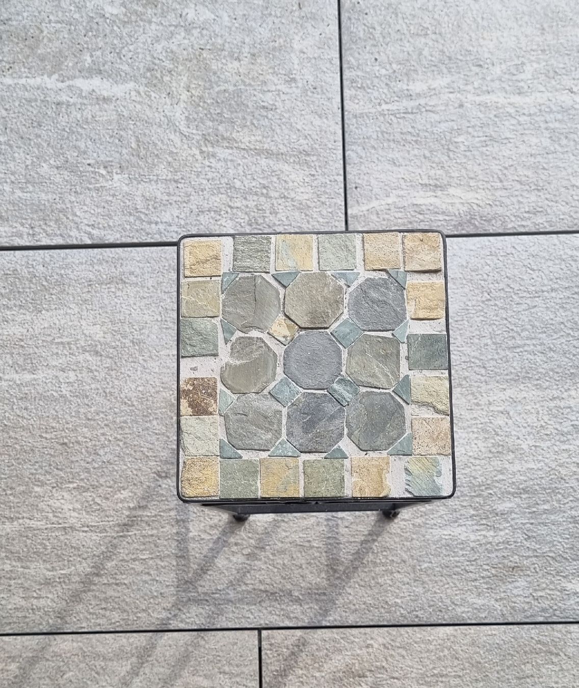 Tavoli: Blumentisch Metall  – Usato da Walchwil venduto da sev_9nl5 1